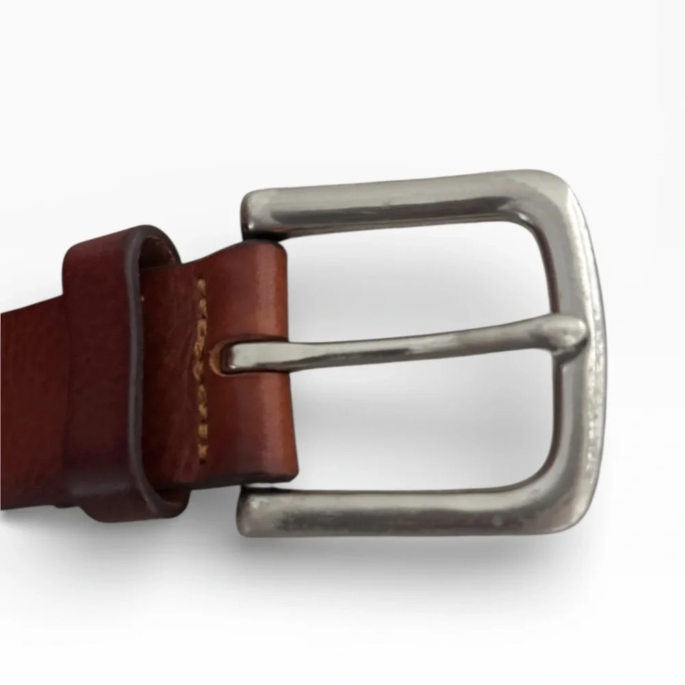 Vineyard Vines Brown Leather Belt Brass Buckle Size 38